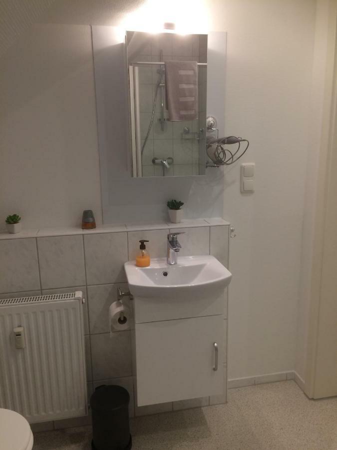 Toefte Bude Mülheim an der Ruhr Exterior foto